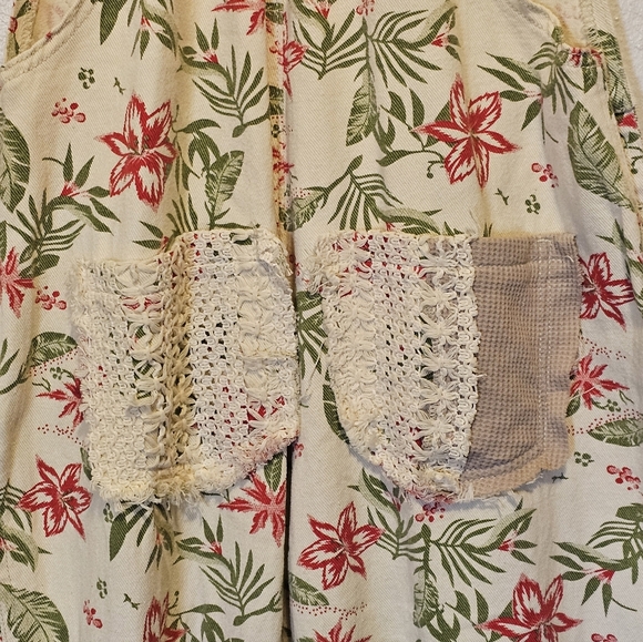 Floral Print Overalls By Pol New - Picture 10 of 10